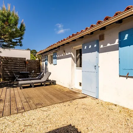 Maison De Pêcheur Au Calme Casa de Férias *
