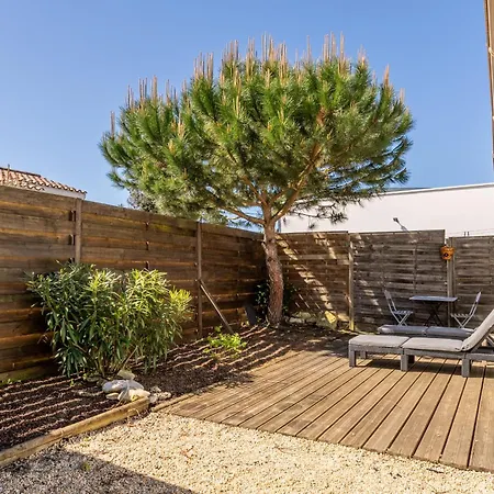 Maison De Pecheur Au Calme Holiday home