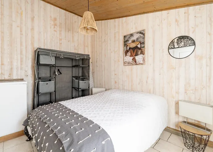 Hébergement de vacances Maison De Pêcheur Au Calme La Faute-sur-Mer